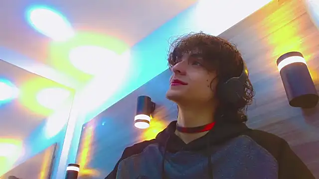 Sr BonnyEthan online show from 03-31-26, 01:00