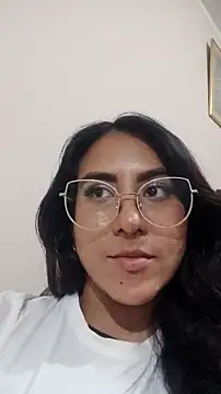 DaraBeckett online show from 03-18-25, 12:16