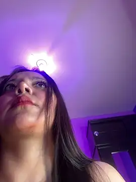 Isa-Jones online show from 12-17-25, 02:17