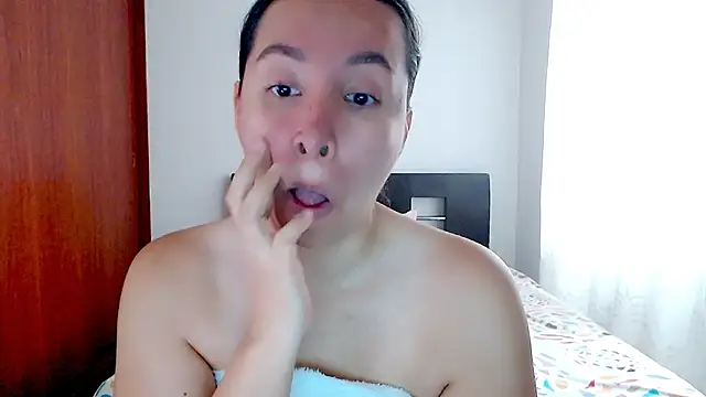 emely sexx20 online show from 11-24-25, 02:39