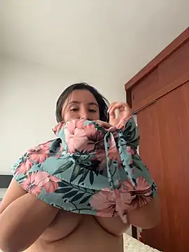 emely sexx20 online show from 02-24-26, 07:23