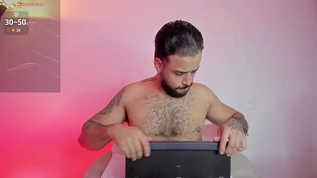 jacob stud18  online show from 04-15-26, 11:49