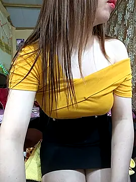 Snapshot of Lanian_99 chatting on 03-05-25, 11:06 Lanian 99 online show from 03-05-25, 11:06