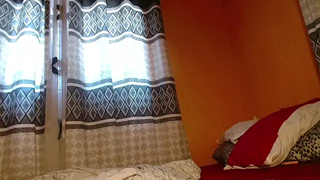 Snapshot of titi_fiesta chatting on 03-08-25, 08:11 titi fiesta online show from 03-08-25, 08:11