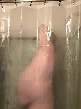 Snapshot of jrsexy83 chatting on 10-15-25, 01:00 jrsexy83 online show from 10-15-25, 01:00