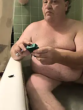 Snapshot of jrsexy83 chatting on 11-13-25, 04:33 jrsexy83 online show from 11-13-25, 04:33