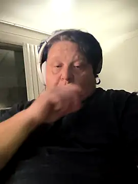 Snapshot of jrsexy83 chatting on 01-07-26, 08:17 jrsexy83 online show from 01-07-26, 08:17