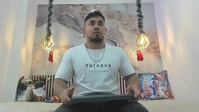 BrianMalonee online show from 12-05-25, 12:03