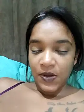 Snapshot of Indianqueen03 chatting on 01-17-25, 07:05 Indianqueen03 online show from 01-17-25, 07:05