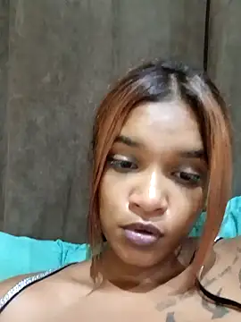 Snapshot of Indianqueen03 chatting on 02-01-25, 08:26 Indianqueen03 online show from 02-01-25, 08:26