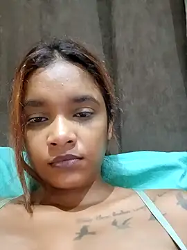 Snapshot of Indianqueen03 chatting on 02-09-25, 05:11 Indianqueen03 online show from 02-09-25, 05:11