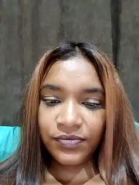 Snapshot of Indianqueen03 chatting on 02-09-25, 08:13 Indianqueen03 online show from 02-09-25, 08:13