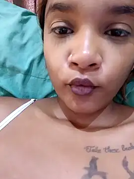 Snapshot of Indianqueen03 chatting on 02-11-25, 12:16 Indianqueen03 online show from 02-11-25, 12:16