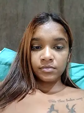 Snapshot of Indianqueen03 chatting on 02-16-25, 07:27 Indianqueen03 online show from 02-16-25, 07:27