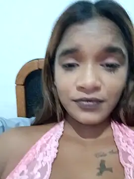 Snapshot of Indianqueen03 chatting on 03-20-25, 08:40 Indianqueen03 online show from 03-20-25, 08:40