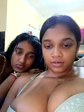 Snapshot of Indianqueen03 chatting on 09-26-25, 07:51 Indianqueen03 online show from 09-26-25, 07:51