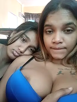 Snapshot of Indianqueen03 chatting on 09-27-25, 07:57 Indianqueen03 online show from 09-27-25, 07:57