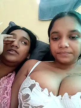 Snapshot of Indianqueen03 chatting on 10-03-25, 09:28 Indianqueen03 online show from 10-03-25, 09:28