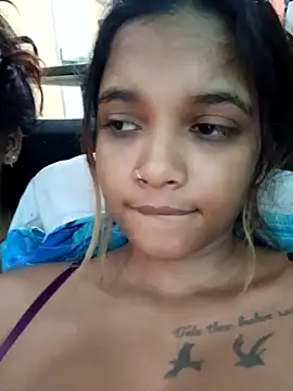 Snapshot of Indianqueen03 chatting on 11-09-25, 02:04 Indianqueen03 online show from 11-09-25, 02:04