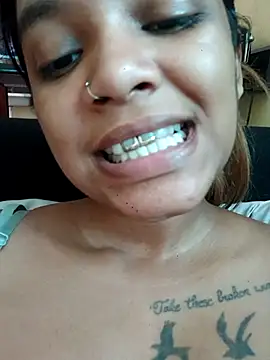 Snapshot of Indianqueen03 chatting on 11-27-25, 11:34 Indianqueen03 online show from 11-27-25, 11:34