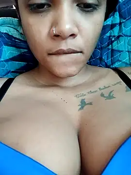 Snapshot of Indianqueen03 chatting on 12-03-25, 10:46 Indianqueen03 online show from 12-03-25, 10:46