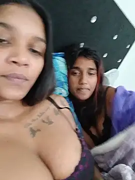 Snapshot of Indianqueen03 chatting on 07-19-26, 04:27 Indianqueen03 online show from 07-19-26, 04:27