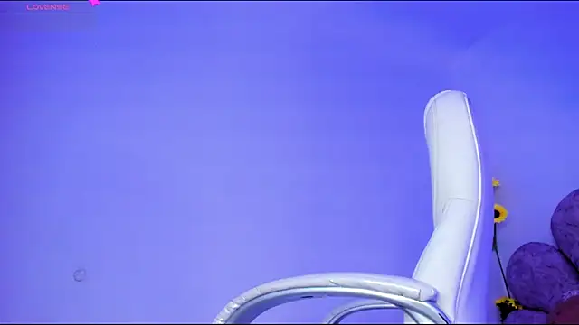 emma myers18 online show from 03-06-25, 09:58