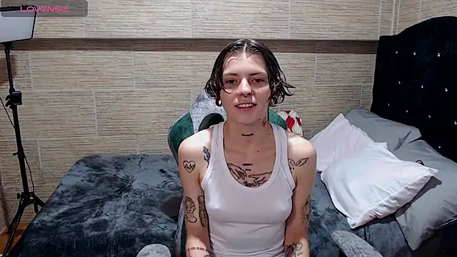 pretty cristal69 online show from 02-26-25, 10:31