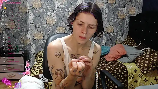 Snapshot of pretty_cristal69 chatting on 04-24-26, 11:56 pretty cristal69 online show from 04-24-26, 11:56