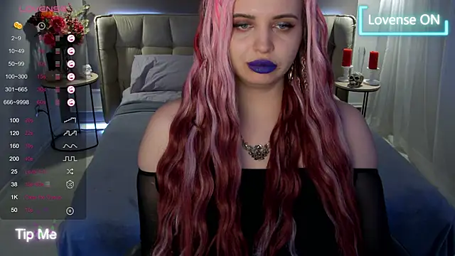 Miss Maya Mils online show from 03-09-25, 07:12