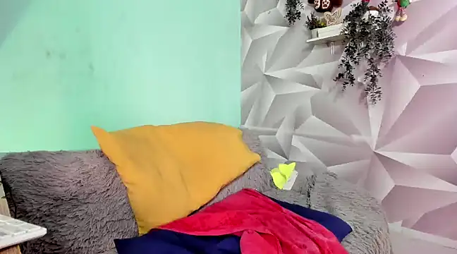 krityn 12 online show from 12-27-24, 09:22