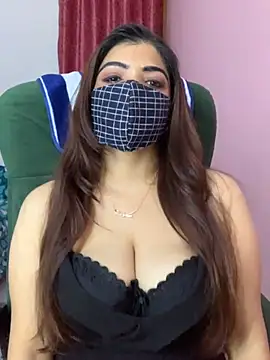 Snapshot of Fantastic_ruby chatting on 12-23-24, 06:58 Fantastic ruby online show from 12-23-24, 06:58