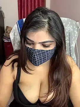 Snapshot of Fantastic_ruby chatting on 03-13-25, 01:07 Fantastic ruby online show from 03-13-25, 01:07