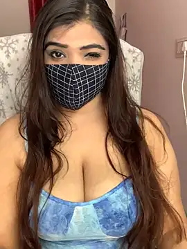 Snapshot of Fantastic_ruby chatting on 03-18-25, 06:26 Fantastic ruby online show from 03-18-25, 06:26