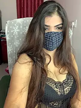 Snapshot of Fantastic_ruby chatting on 03-22-25, 09:42 Fantastic ruby online show from 03-22-25, 09:42