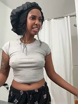 Your Paris online show from 02-22-26, 06:35