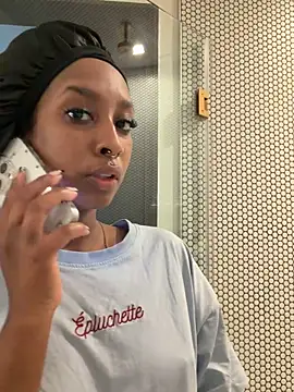 Your Paris online show from 03-02-26, 05:42