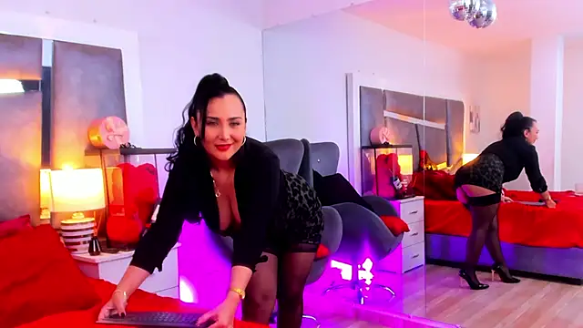 Evangeline Taylorr online show from 02-28-25, 11:12