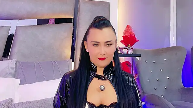 Evangeline Taylorr online show from 11-06-25, 08:43