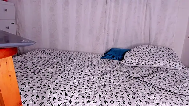 Snapshot of california_0 chatting on 12-08-24, 11:08 california 0 online show from 12-08-24, 11:08