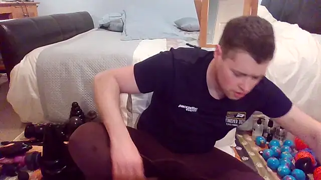 Snapshot of AnalLove1990 chatting on 11-08-25, 01:39 AnalLove1990 online show from 11-08-25, 01:39