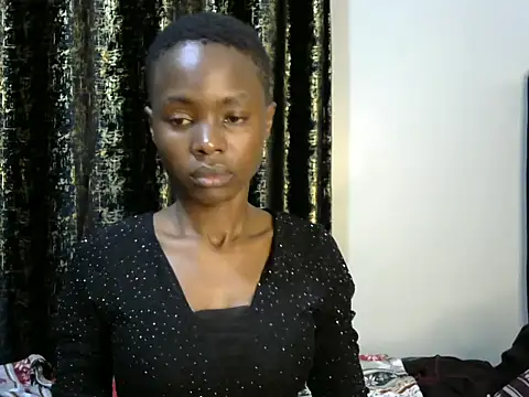 Snapshot of Kababy_love chatting on 01-25-25, 06:35 Kababy love online show from 01-25-25, 06:35