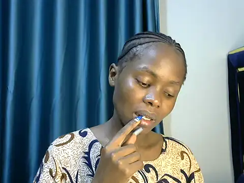 Snapshot of Kababy_love chatting on 10-24-25, 06:59 Kababy love online show from 10-24-25, 06:59