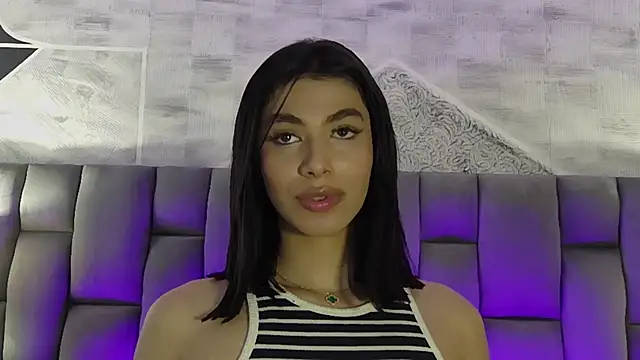 Snapshot of IsabelleFoxx_ chatting on 12-05-24, 01:38 IsabelleFoxx online show from 12-05-24, 01:38