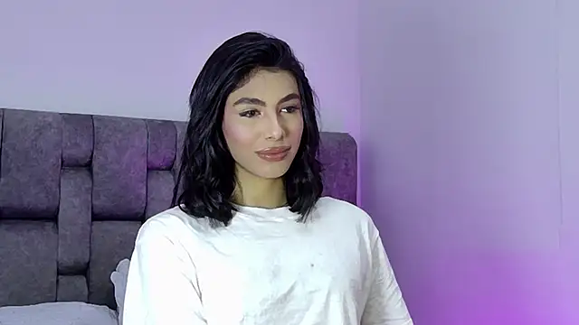 Snapshot of IsabelleFoxx_ chatting on 12-06-24, 07:54 IsabelleFoxx online show from 12-06-24, 07:54