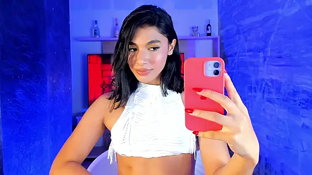 Snapshot of IsabelleFoxx_ chatting on 02-01-25, 05:47 IsabelleFoxx online show from 02-01-25, 05:47