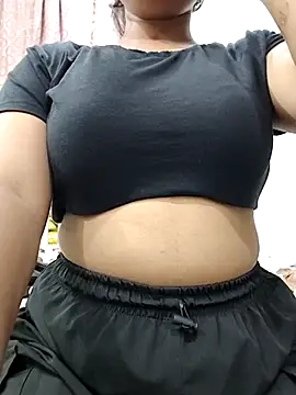 Snapshot of MohiniHott chatting on 09-26-25, 05:44 MohiniHott online show from 09-26-25, 05:44