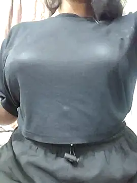 MohiniHott online show from 04-19-26, 05:18