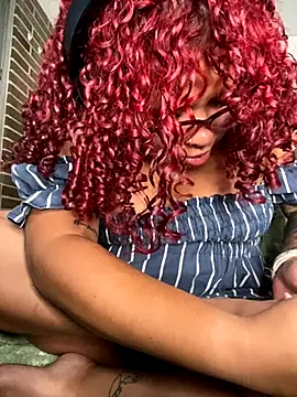 Snapshot of 6nalanie chatting on 11-09-25, 01:15 6nalanie online show from 11-09-25, 01:15