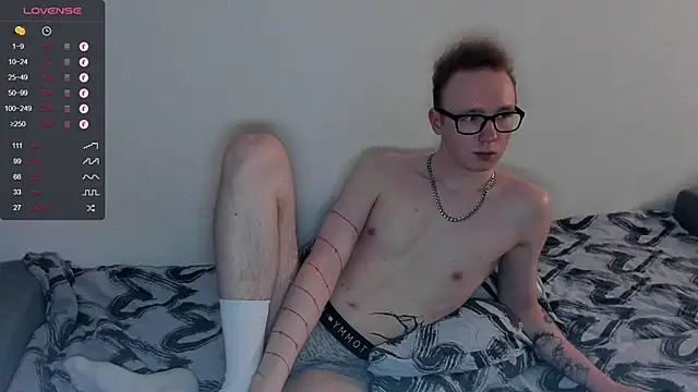 Alex silents online show from 02-10-25, 01:22